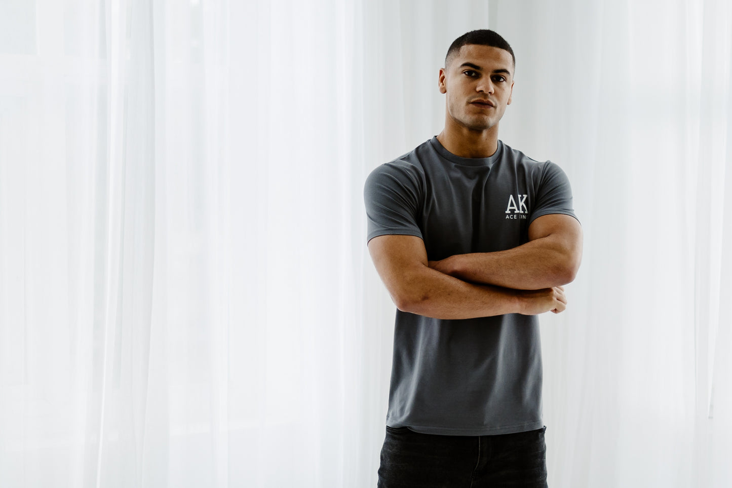 Tapered Back Premium Fitted T-shirt – Grey
