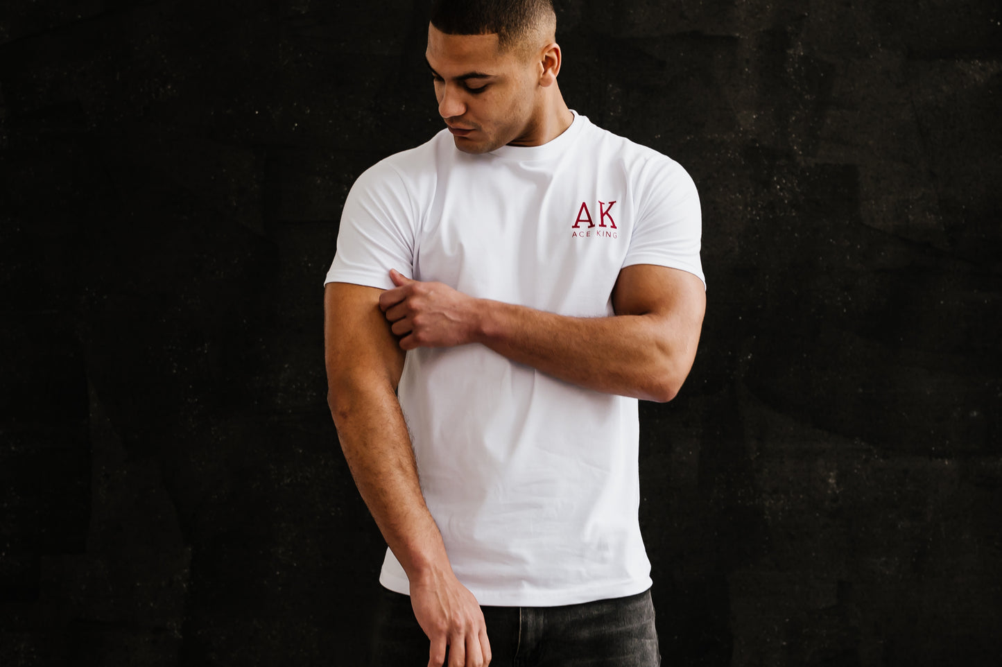 AK Tapered Suits T-shirt – White